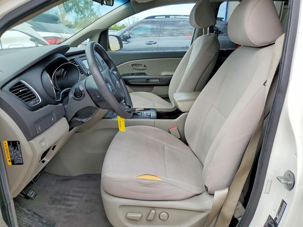 2016 KIA SEDONA LX - Middle-low