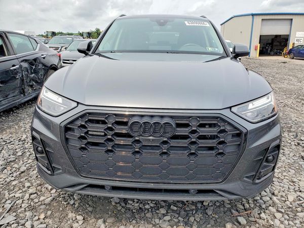 2022 AUDI Q5