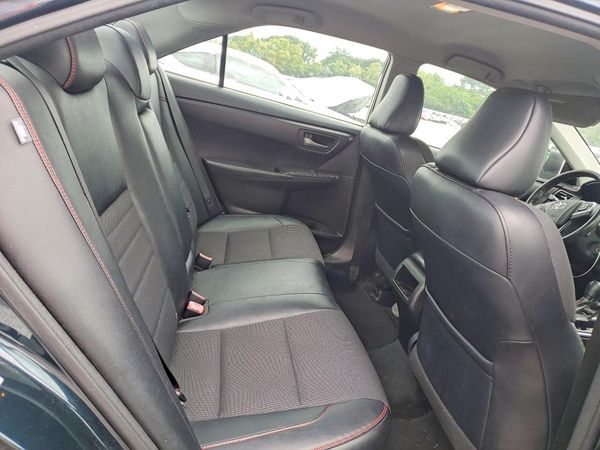 2017 TOYOTA CAMRY