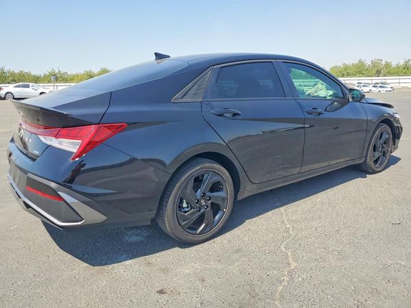 2026 HYUNDAI ELANTRA HYBRID