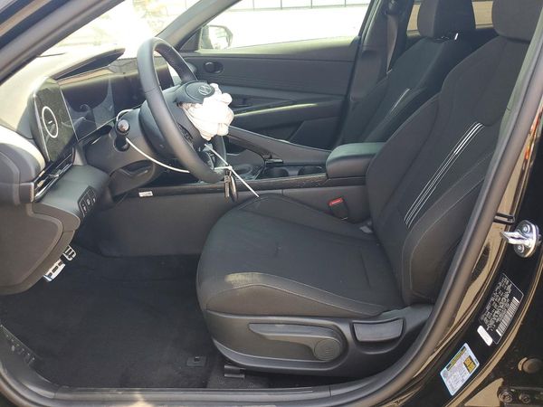 2026 HYUNDAI ELANTRA HYBRID