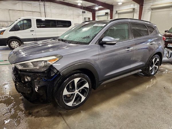 2016 HYUNDAI TUCSON