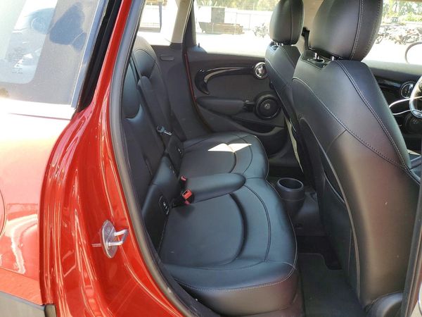 2016 MINI COOPER