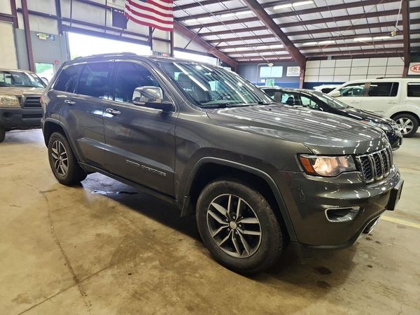 2017 JEEP GRAND CHEROKEE LIMITED 4X4