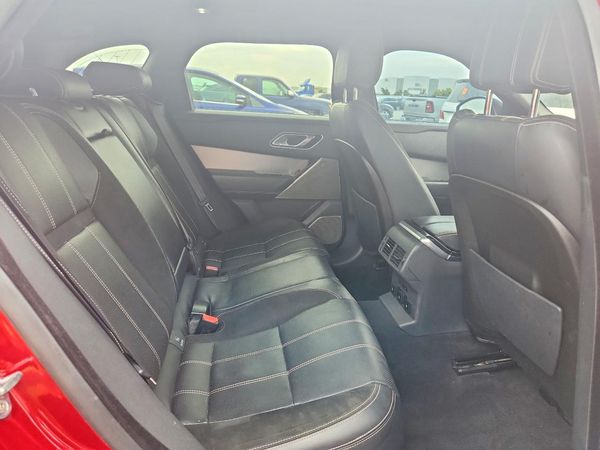 2018 LAND ROVER RANGE ROVER VELAR R-Dynamic SE