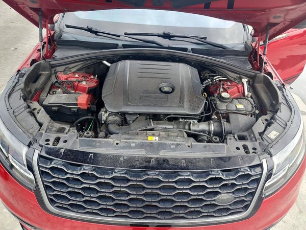 2018 LAND ROVER RANGE ROVER VELAR R-Dynamic SE