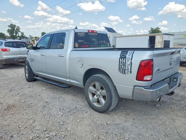 2019 RAM 1500 CLASSIC SLT