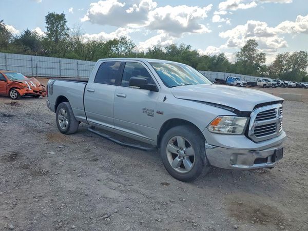 2019 RAM 1500 CLASSIC SLT