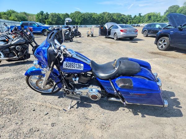 2019 HARLEY-DAVIDSON FLHX