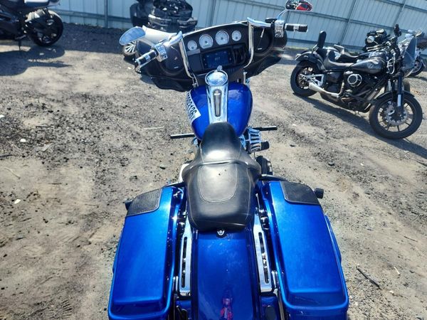 2019 HARLEY-DAVIDSON FLHX