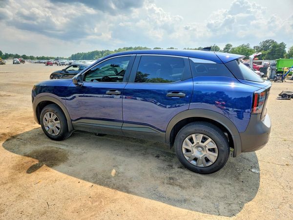 2026 NISSAN KICKS