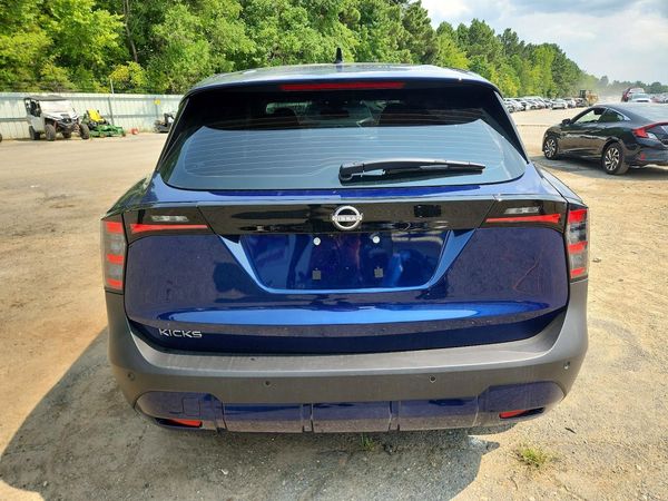 2026 NISSAN KICKS