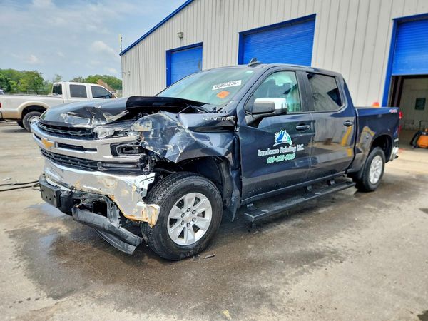 2022 CHEVROLET SILVERADO — DSFA — Front 3/4