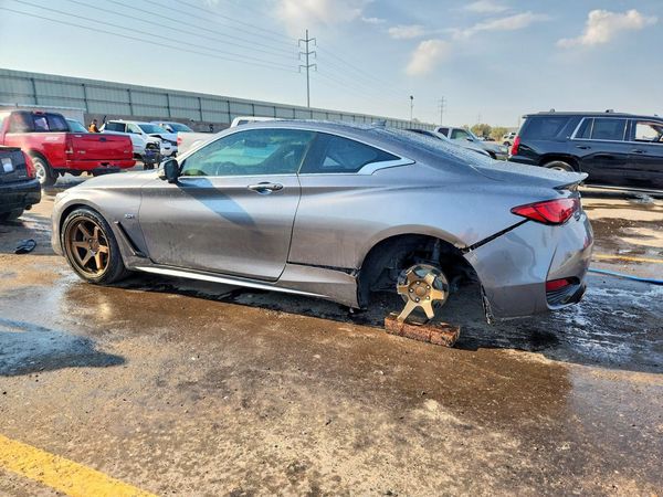 2017 INFINITI Q60