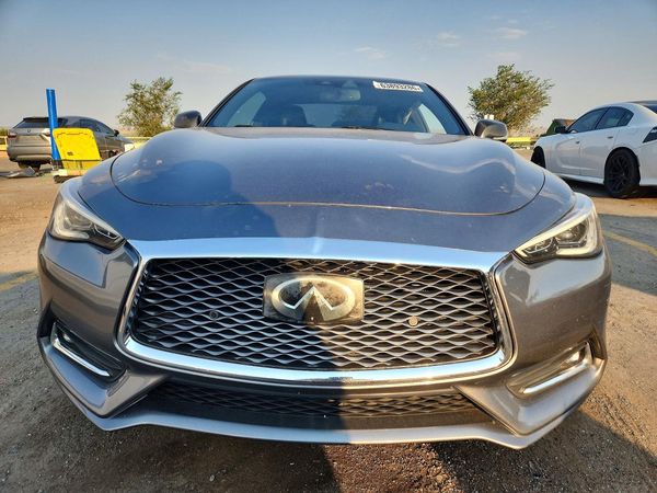 2017 INFINITI Q60