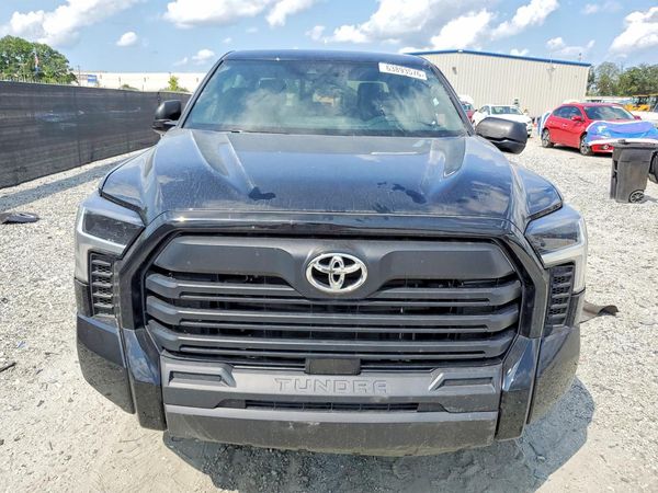 2025 TOYOTA TUNDRA