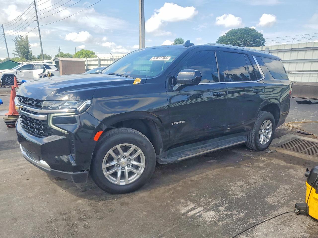2021 CHEVROLET TAHOE LS — Front 3/4