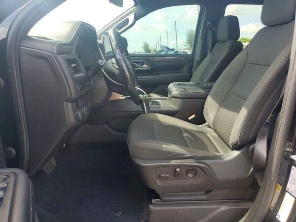 2021 CHEVROLET TAHOE LS — DENT