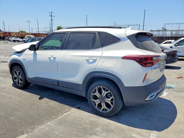 2022 KIA SELTOS EX