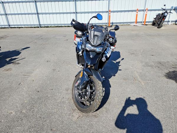 2020 TRIUMPH MOTORCYCLE TIGER