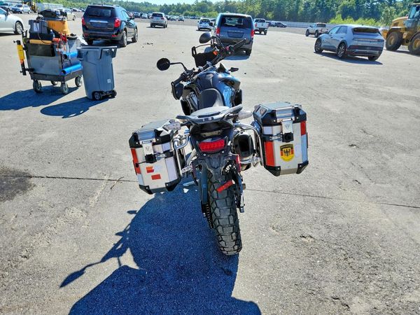 2020 TRIUMPH MOTORCYCLE TIGER