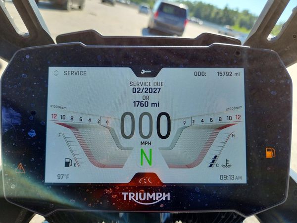 2020 TRIUMPH MOTORCYCLE TIGER