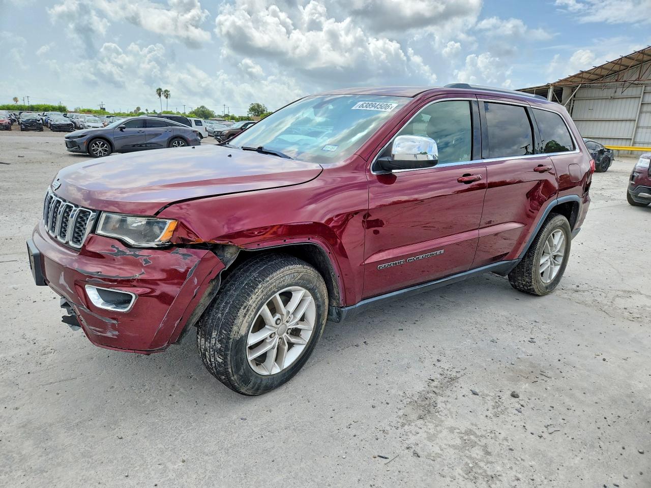 2017 JEEP GRAND CHEROKEE LAREDO 4X2