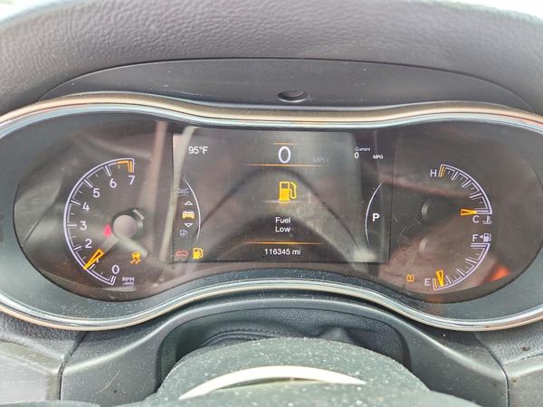 2017 JEEP GRAND CHEROKEE LAREDO 4X2