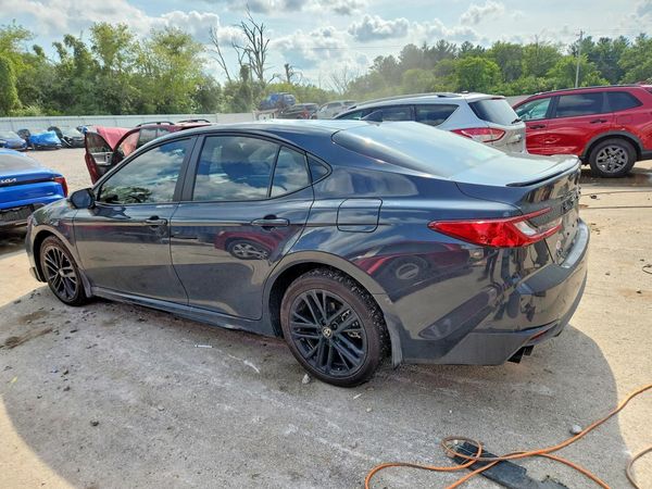 2026 TOYOTA CAMRY