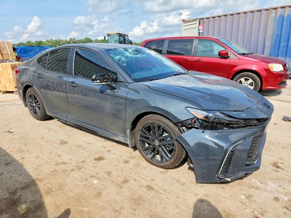 2026 TOYOTA CAMRY