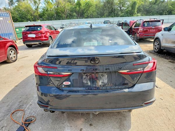 2026 TOYOTA CAMRY