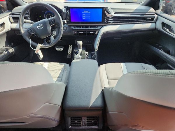 2026 TOYOTA CAMRY