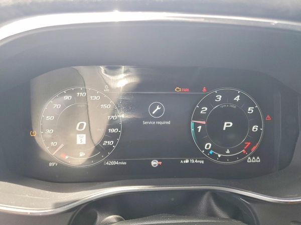 2021 JAGUAR F-PACE SVR