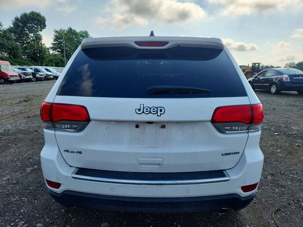2019 JEEP GRAND CHEROKEE LAREDO 4X4