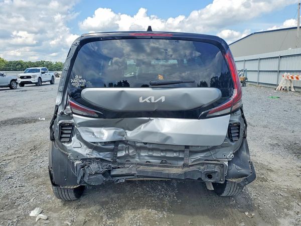 2024 KIA SOUL LX, S