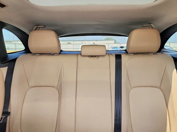 2017 JAGUAR F-PACE