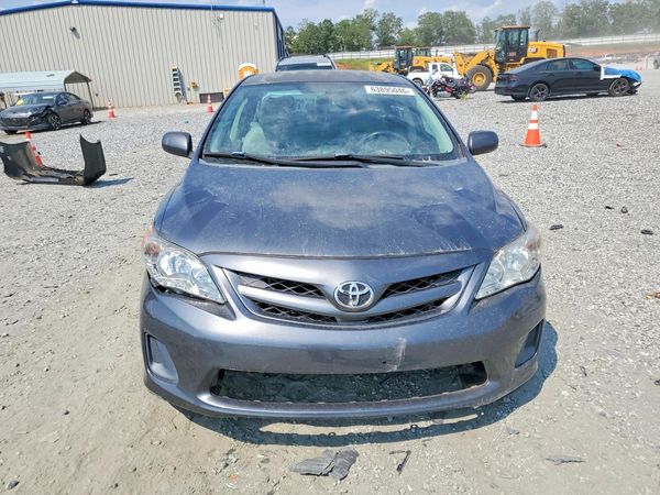 2013 TOYOTA COROLLA