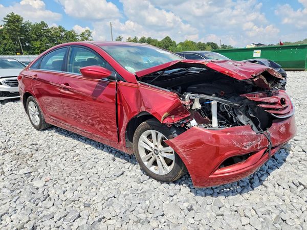 2013 HYUNDAI SONATA GLS/ GLS Popular — Passenger 3/4