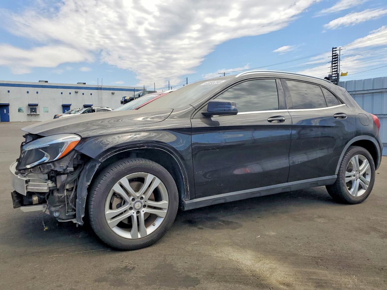 2017 MERCEDES-BENZ GLA GLA250