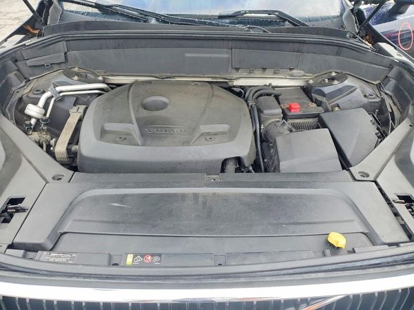 2016 VOLVO XC90 SV42 Momentum