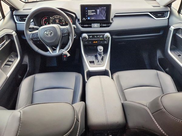 2025 TOYOTA RAV4