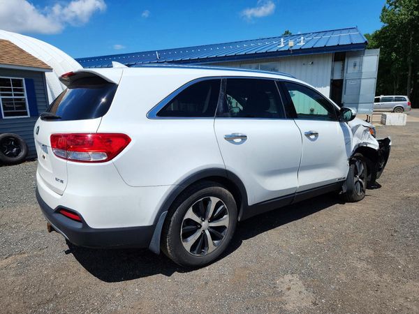 2016 KIA SORENTO EX