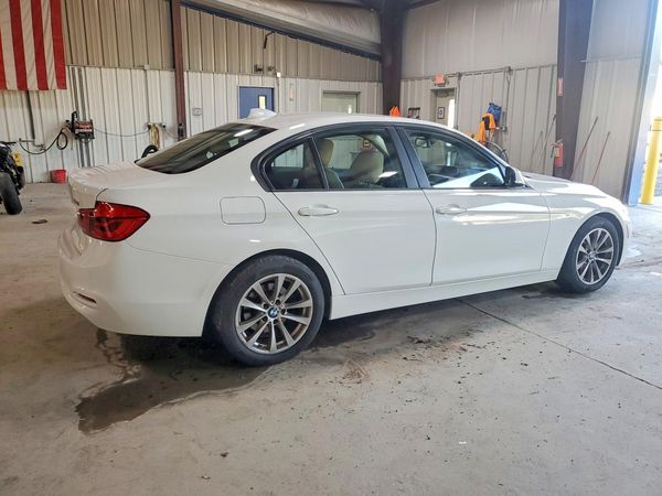 2018 BMW 320