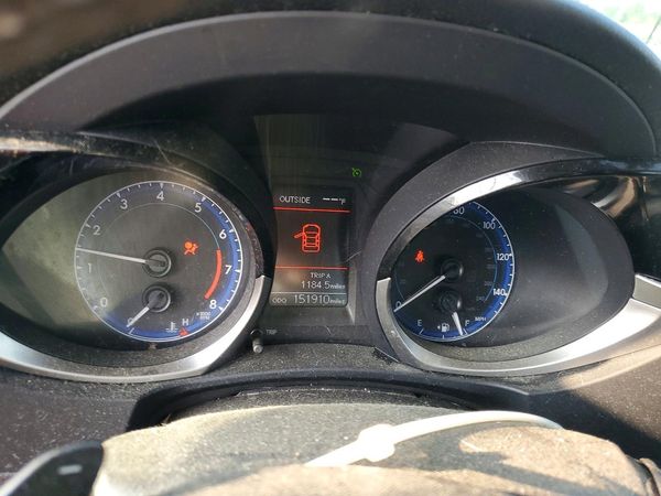 2014 TOYOTA COROLLA