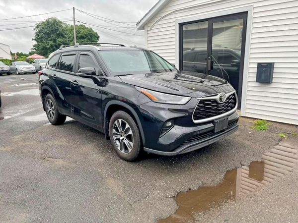 2023 TOYOTA HIGHLANDER