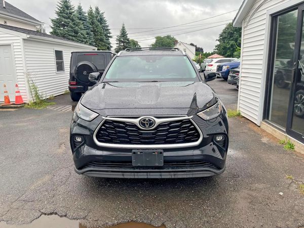 2023 TOYOTA HIGHLANDER