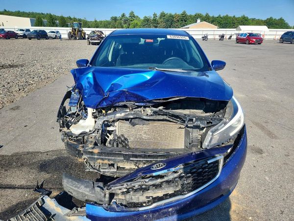 2017 KIA FORTE LX Base