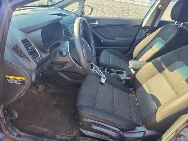 2017 KIA FORTE LX Base