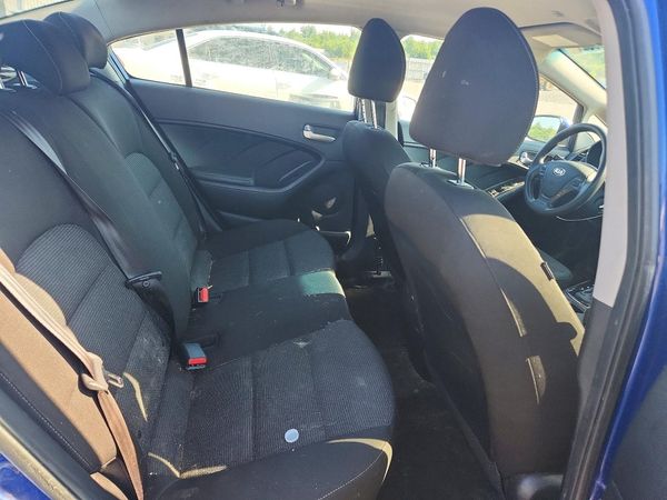 2017 KIA FORTE LX Base
