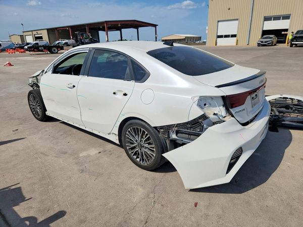 2024 KIA FORTE